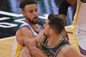 j9官网蒂姆连续十二场比赛得分超过绝杀，公牛挑战极限！的简单介绍