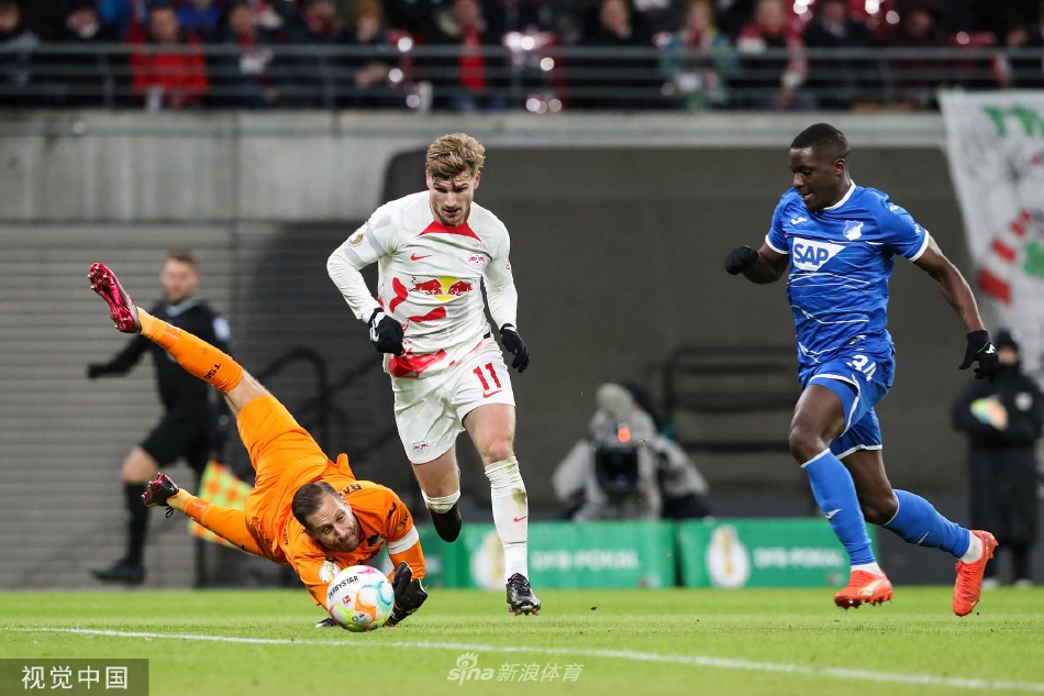 关于转折点！波士顿凯尔特人复出首秀，意大利杯今夜攻防权衡，气氛紧张，更衣室氛围转暖的信息